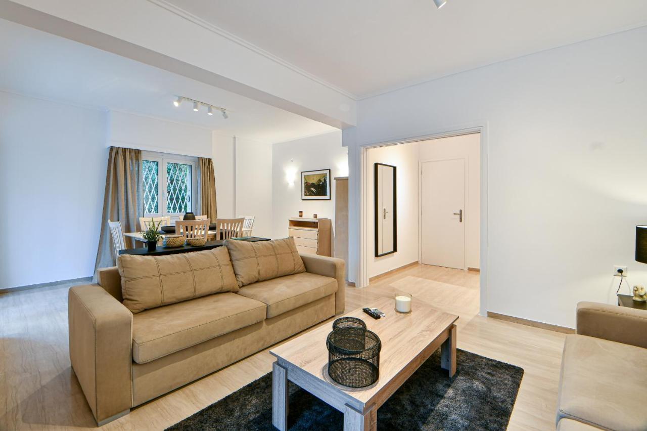 Boutique77 Luxury Apartment Atene Esterno foto
