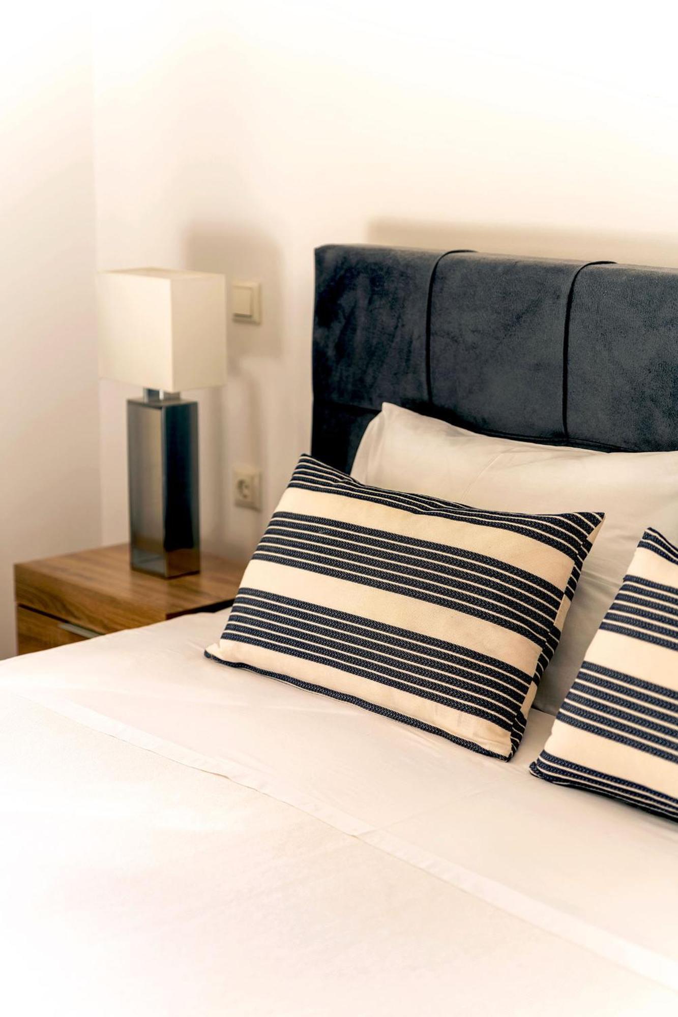 Boutique77 Luxury Apartment Atene Esterno foto